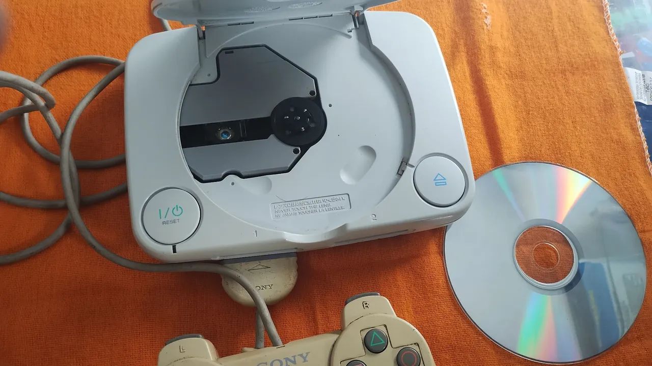 PLAYSTATION ONE - Foto 5