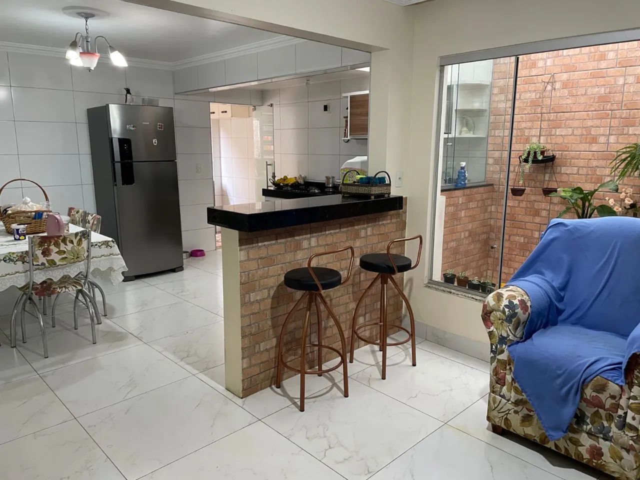CASA À VENDA - VENDA NOVA 