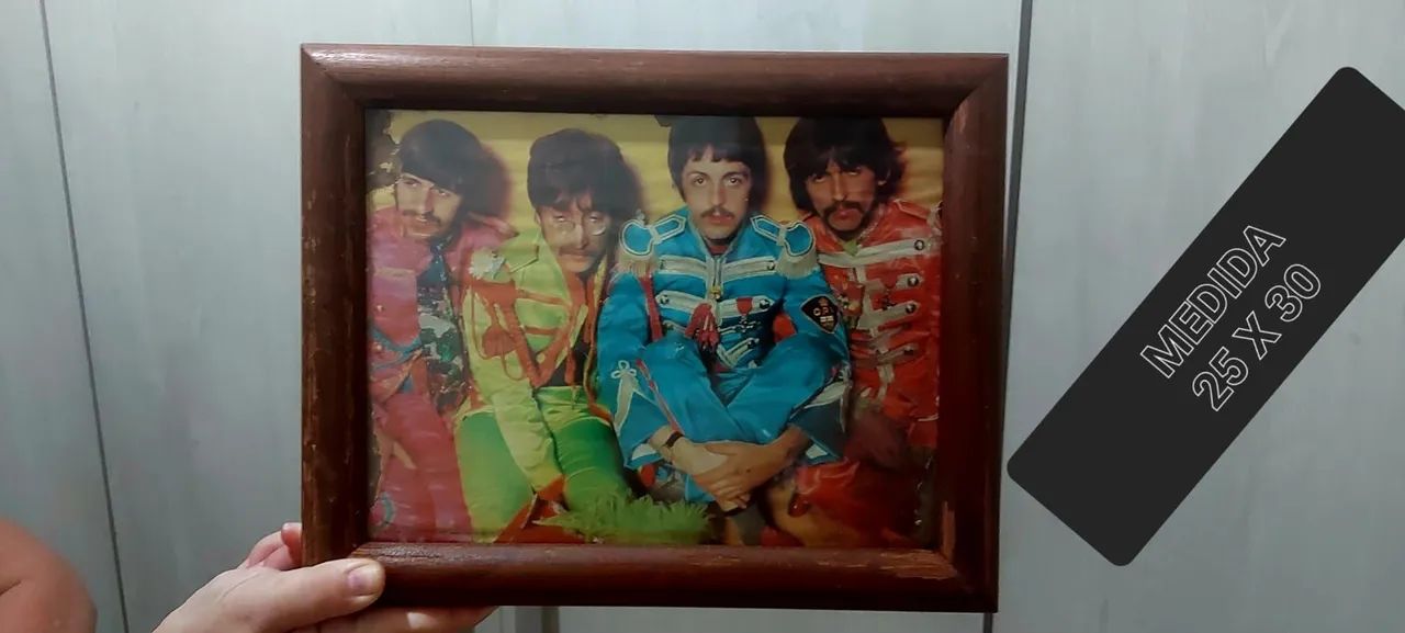 Lote de 03 Quadros Beatles recorte antigo. - Foto 3