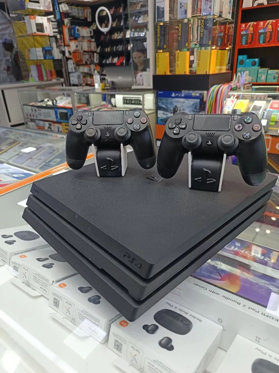 Playstation 4 PRO 1 TB  - Foto 2