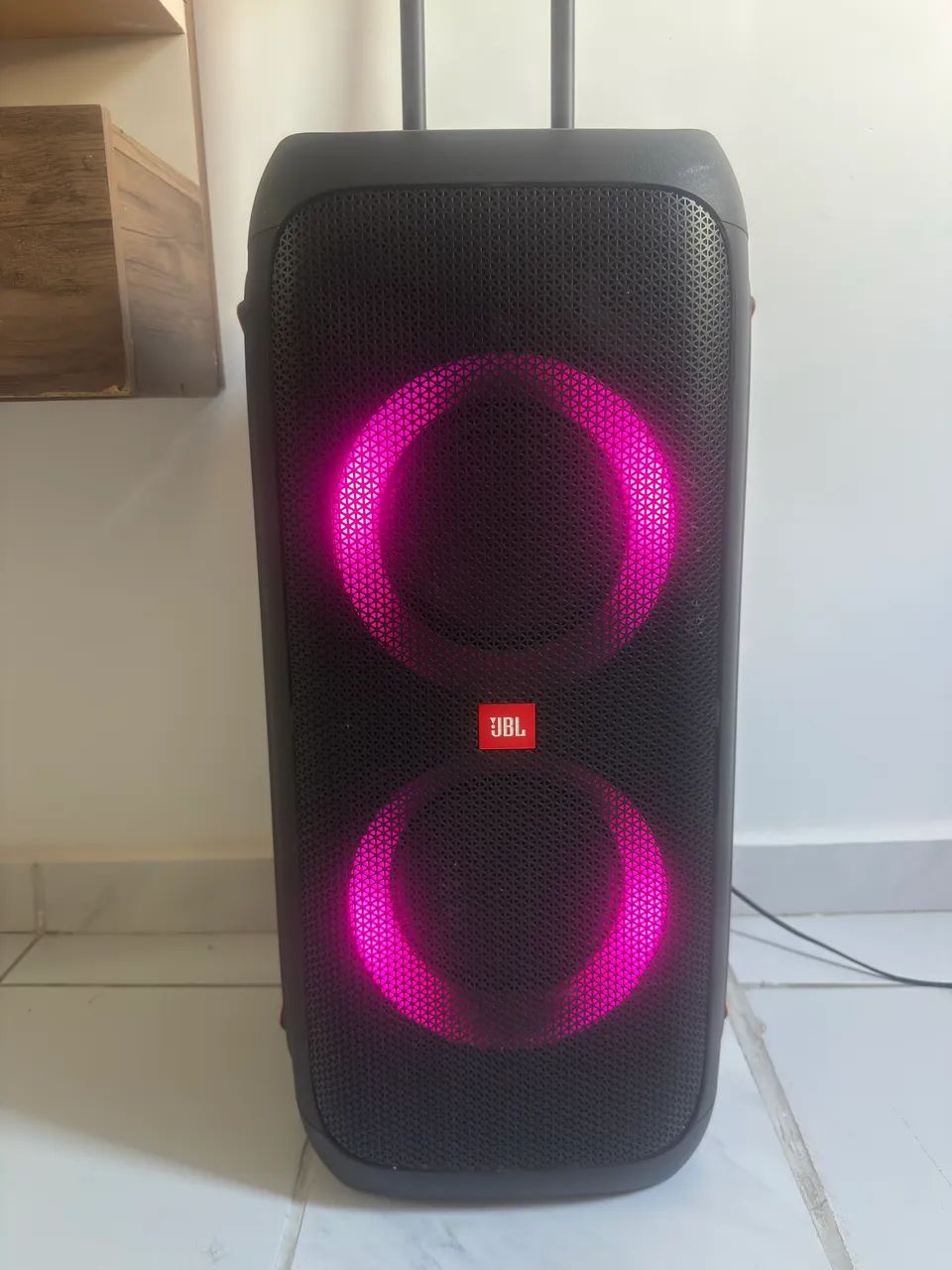 Caixa jbl 310