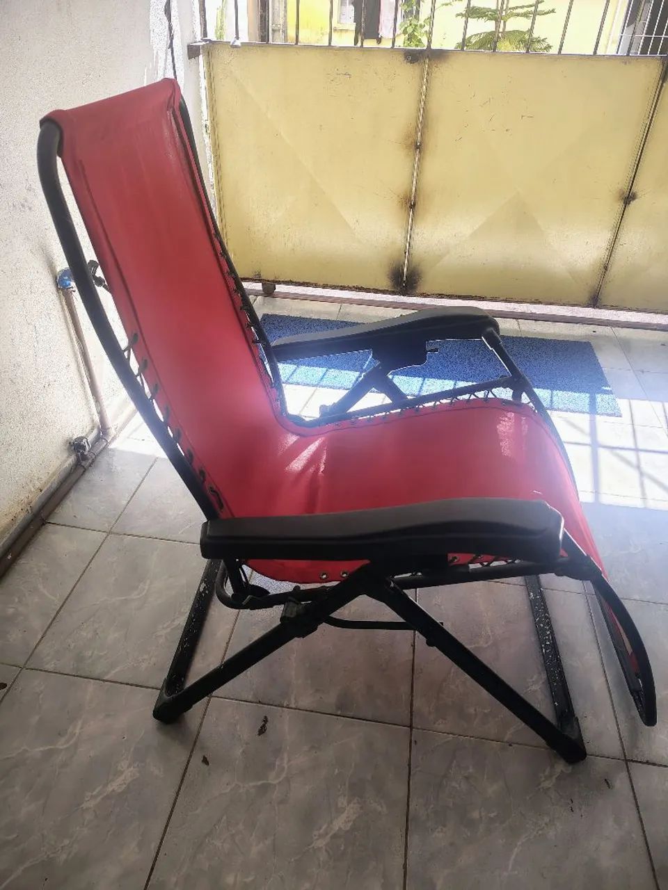 Cadeira espreguiçadeira dobrável  - Foto 4
