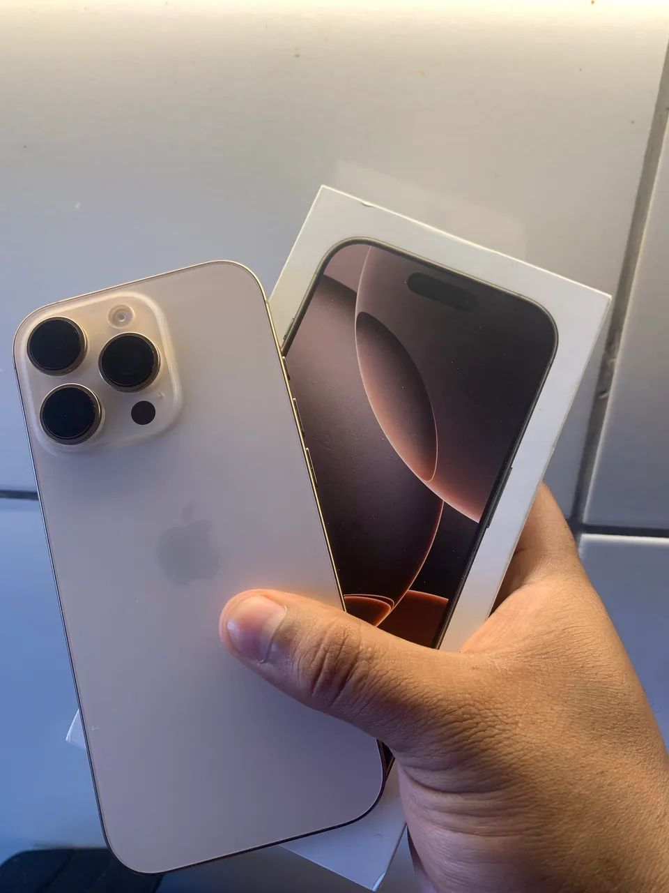 iPhone 16 pro  - Foto 2