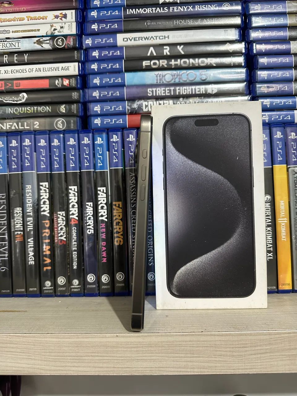 iPhone 15 pro Max 256  - Foto 5