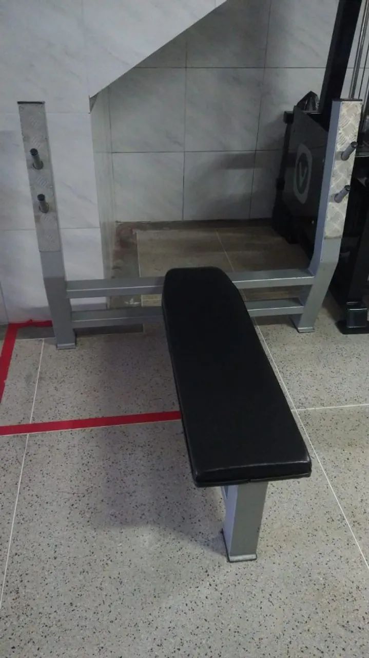 Aparelho de musculação 