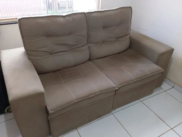 Sofá retrátil e reclinável 2 lugares - tecido suede, cor café  - Foto 2