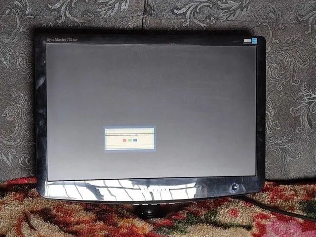 monitor syncmaster 732w - 17 polegadas