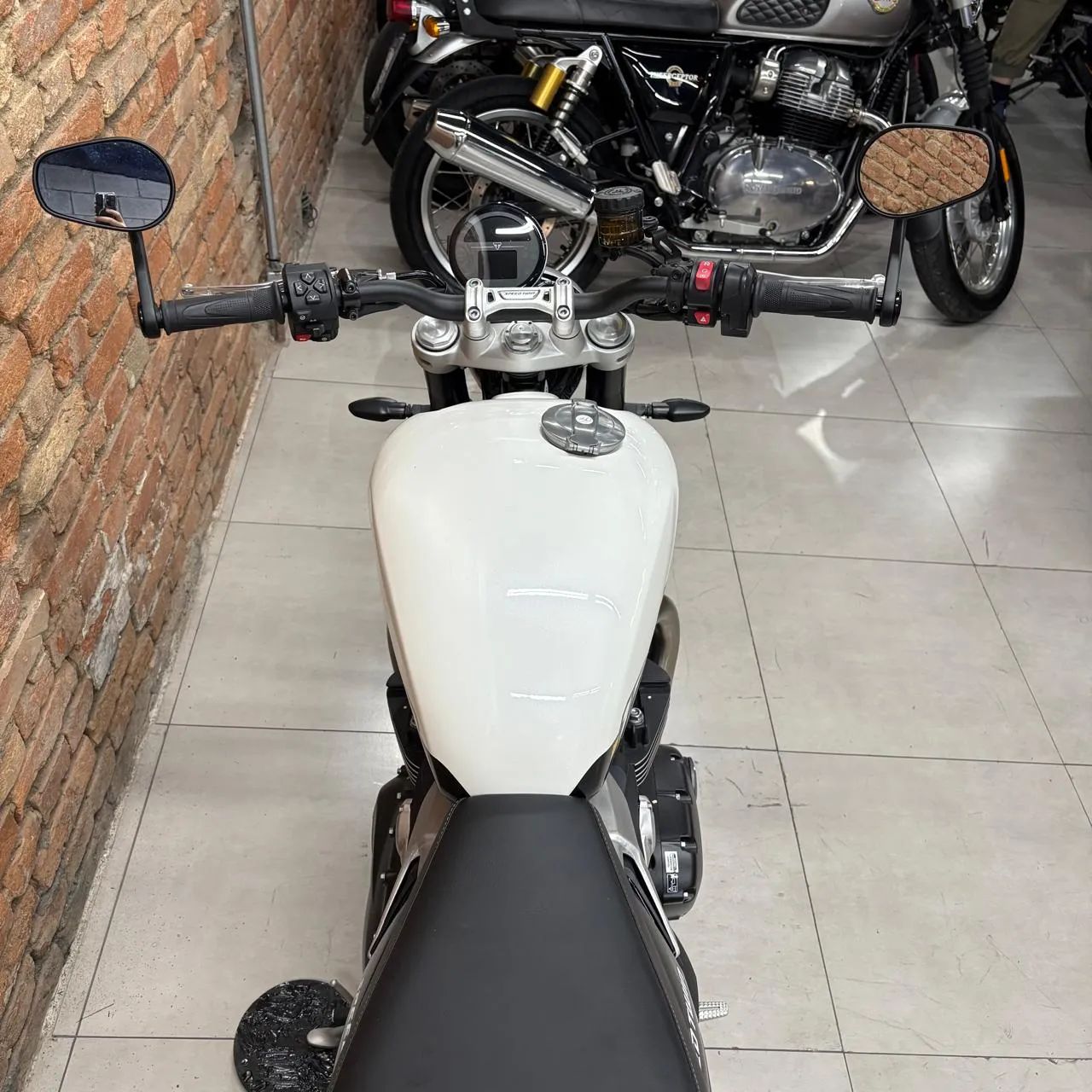 Triumph Speed Twin 1200cc - Foto 3