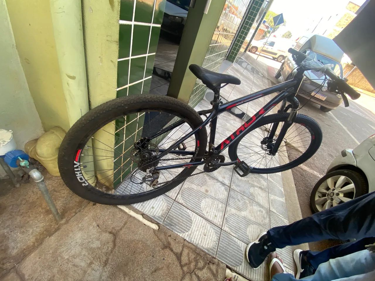 Bicicleta Athos em perfeito estado (troco em pc ou celulares ) - Foto 3