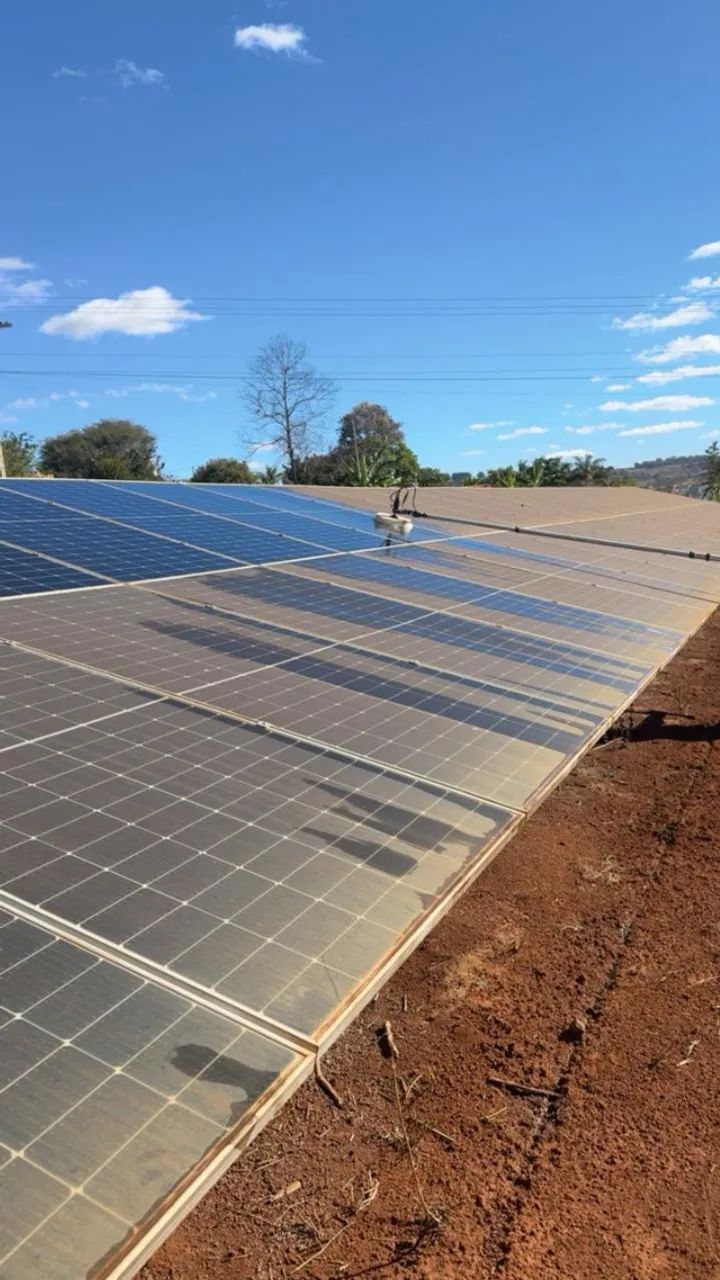 LIMPEZA DE PLACA SOLAR - PATOS DE MINAS E REGIÃO - Foto 4