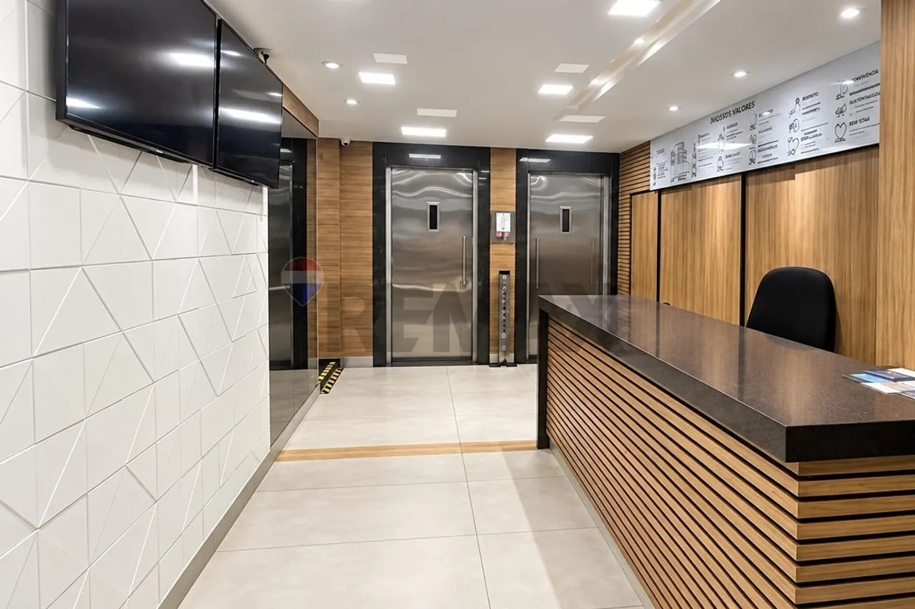 Sala Comercial 120m² para locação no Centro de Juiz de Fora