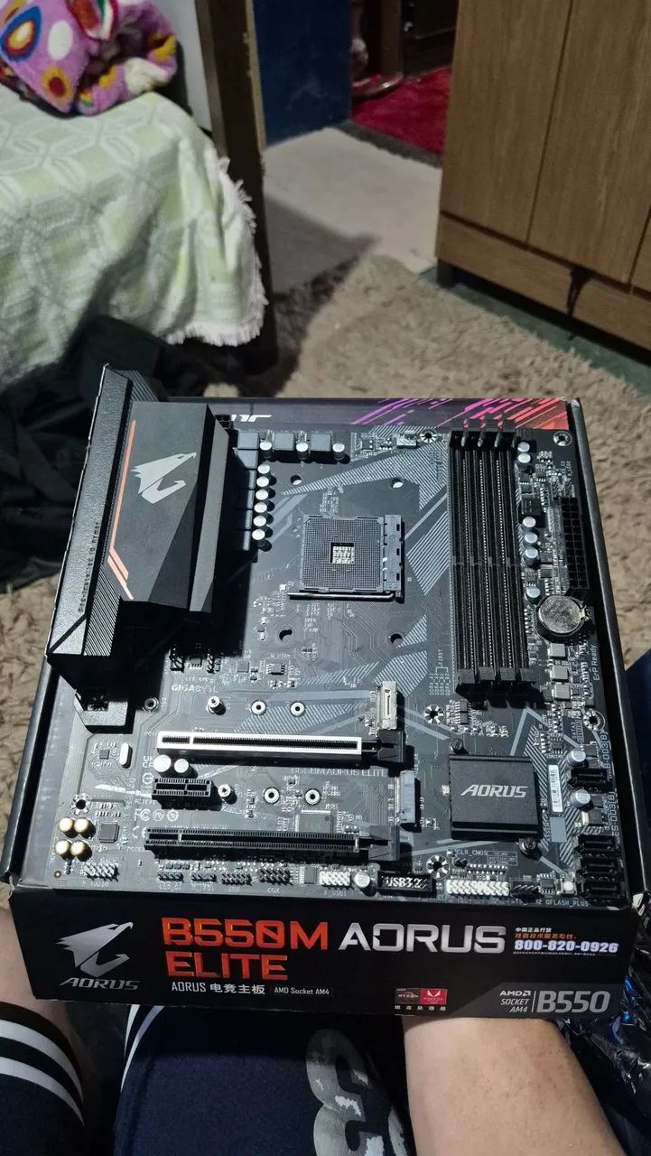 Placa mãe b550m Aorus Elite - Foto 3