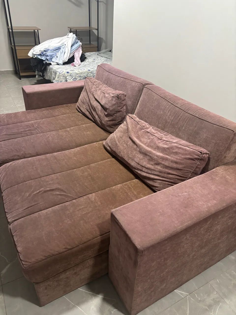 Sofá 3 lugares em bom estado  - Foto 4