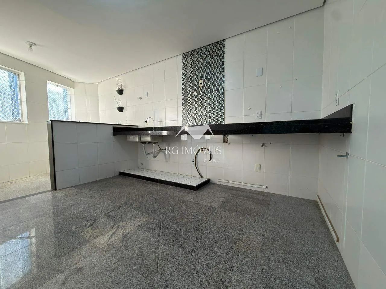 Excelente Apartamento no Centro do Barreiro - Foto 4
