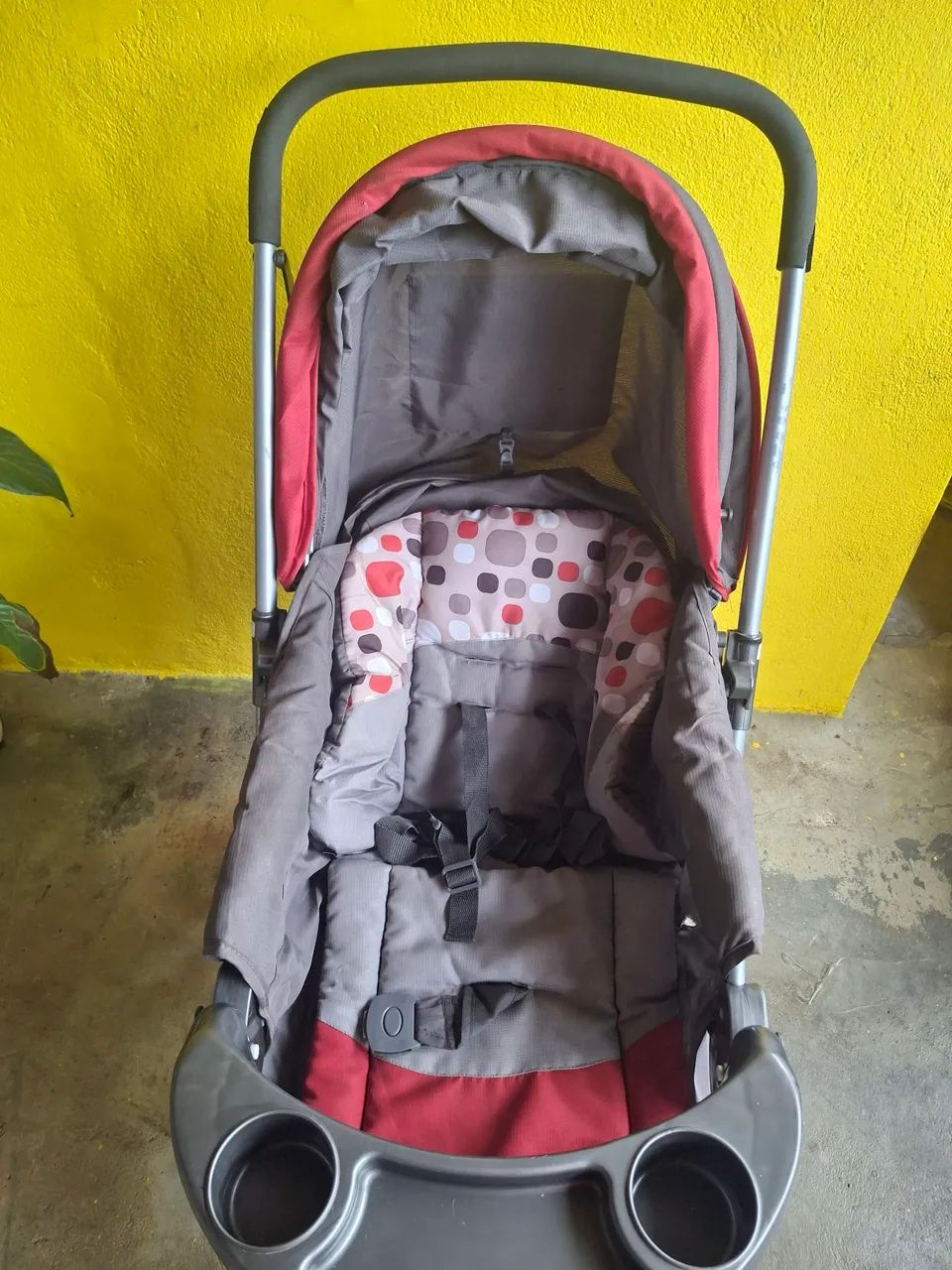 Carrinho de bebe com bebe conforto - Foto 3