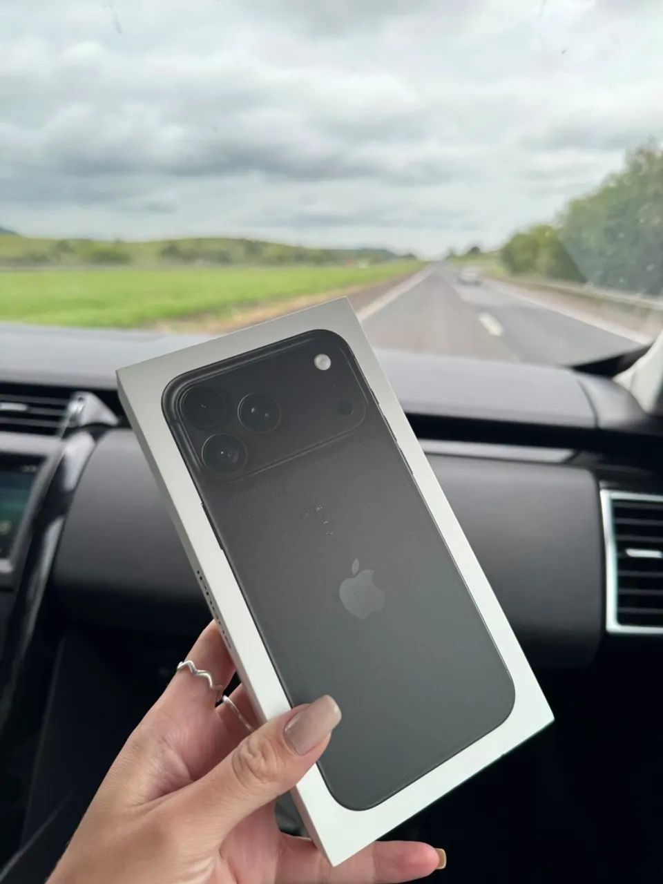 iPhone 18 pro max 512gb - lacrado  - Foto 2