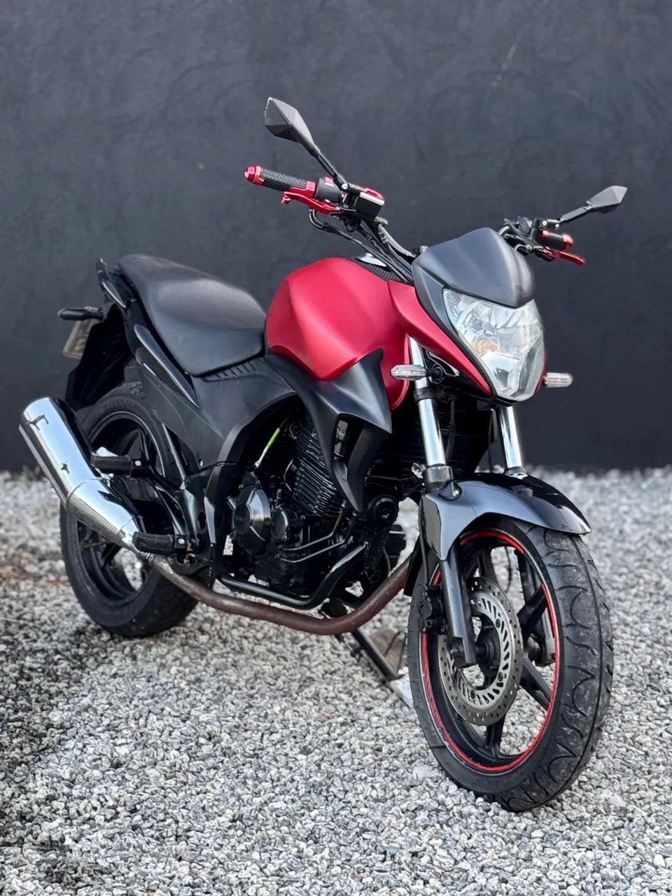 HONDA CB 300R 2011