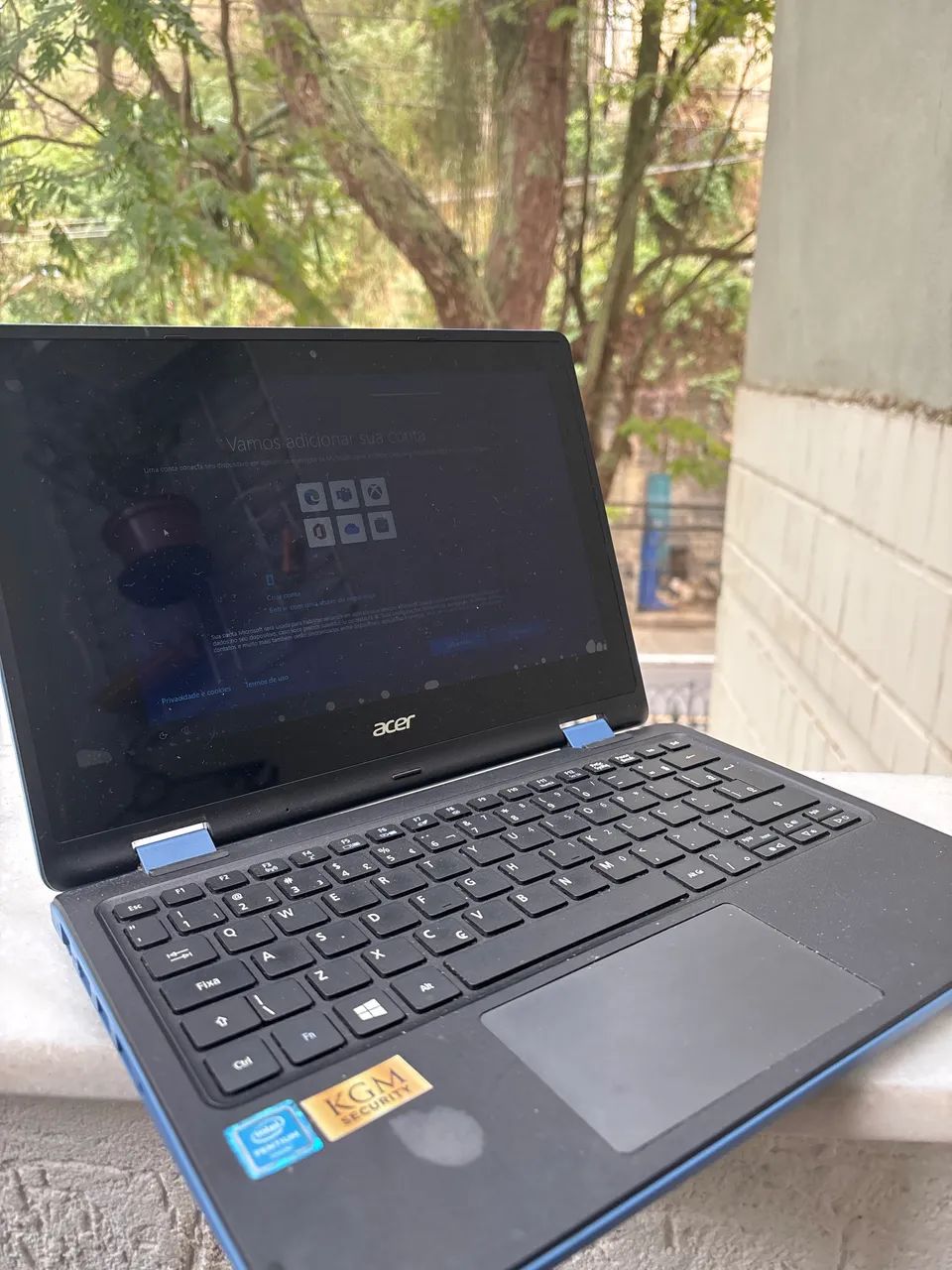 Notebook Acer R3 