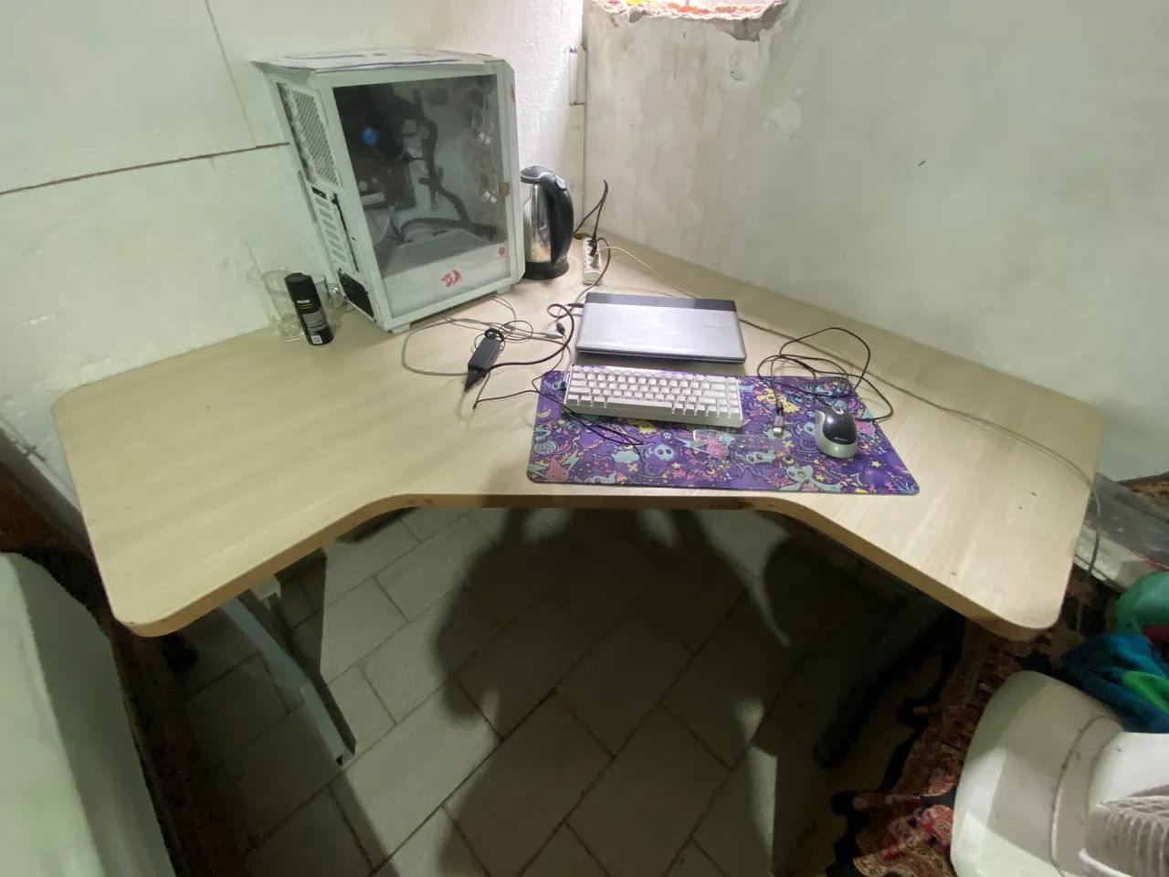 Mesa de escritório em L - Foto 3