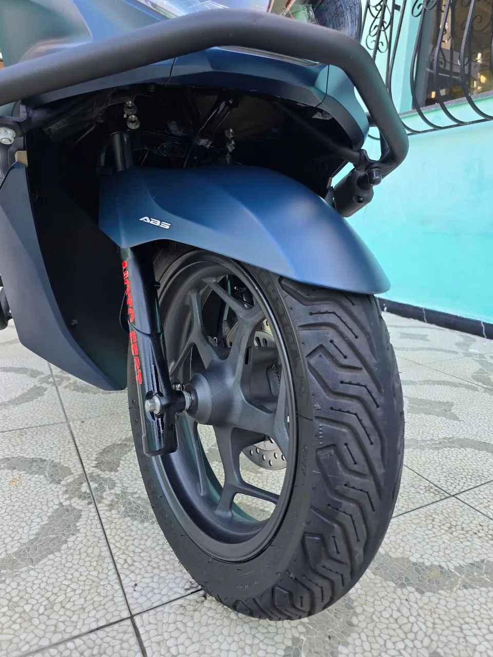 PCX DLX 2024 - Foto 3