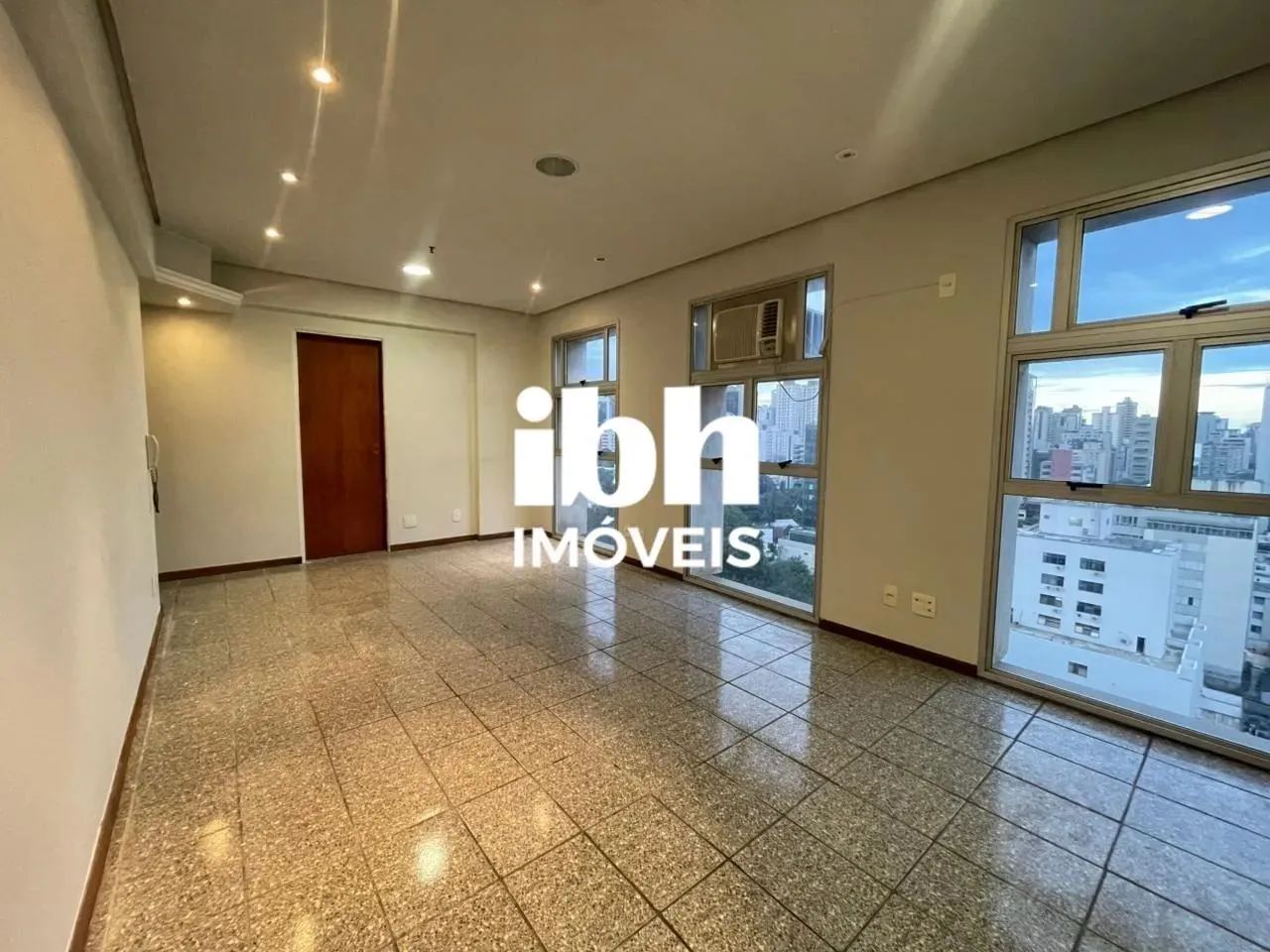 Sala para alugar no Santo Antonio -BH/MG - Foto 7
