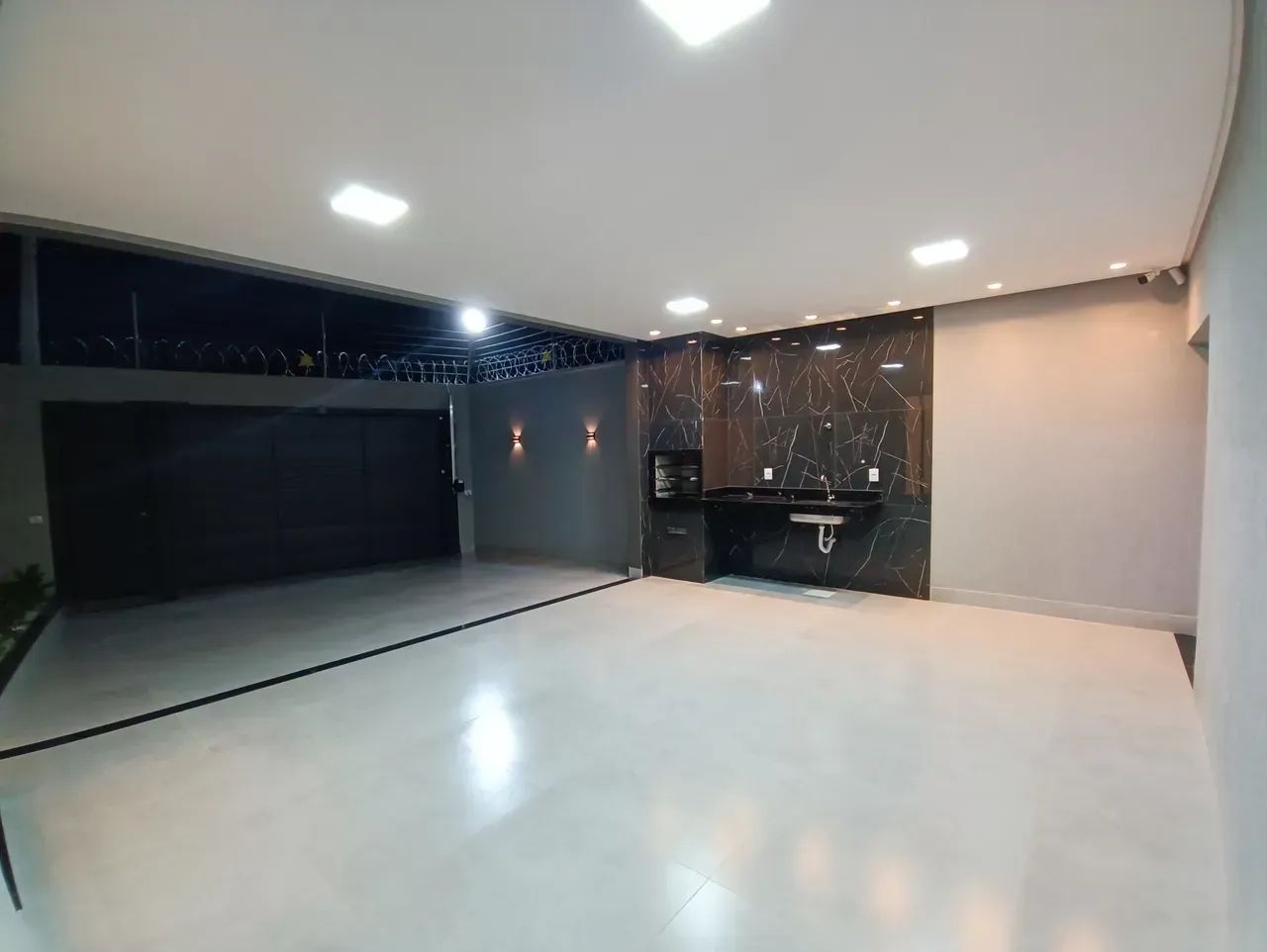 SETOR FAIÇALVILLE / CASA 3QUARTOS / PISCINA - Foto 5