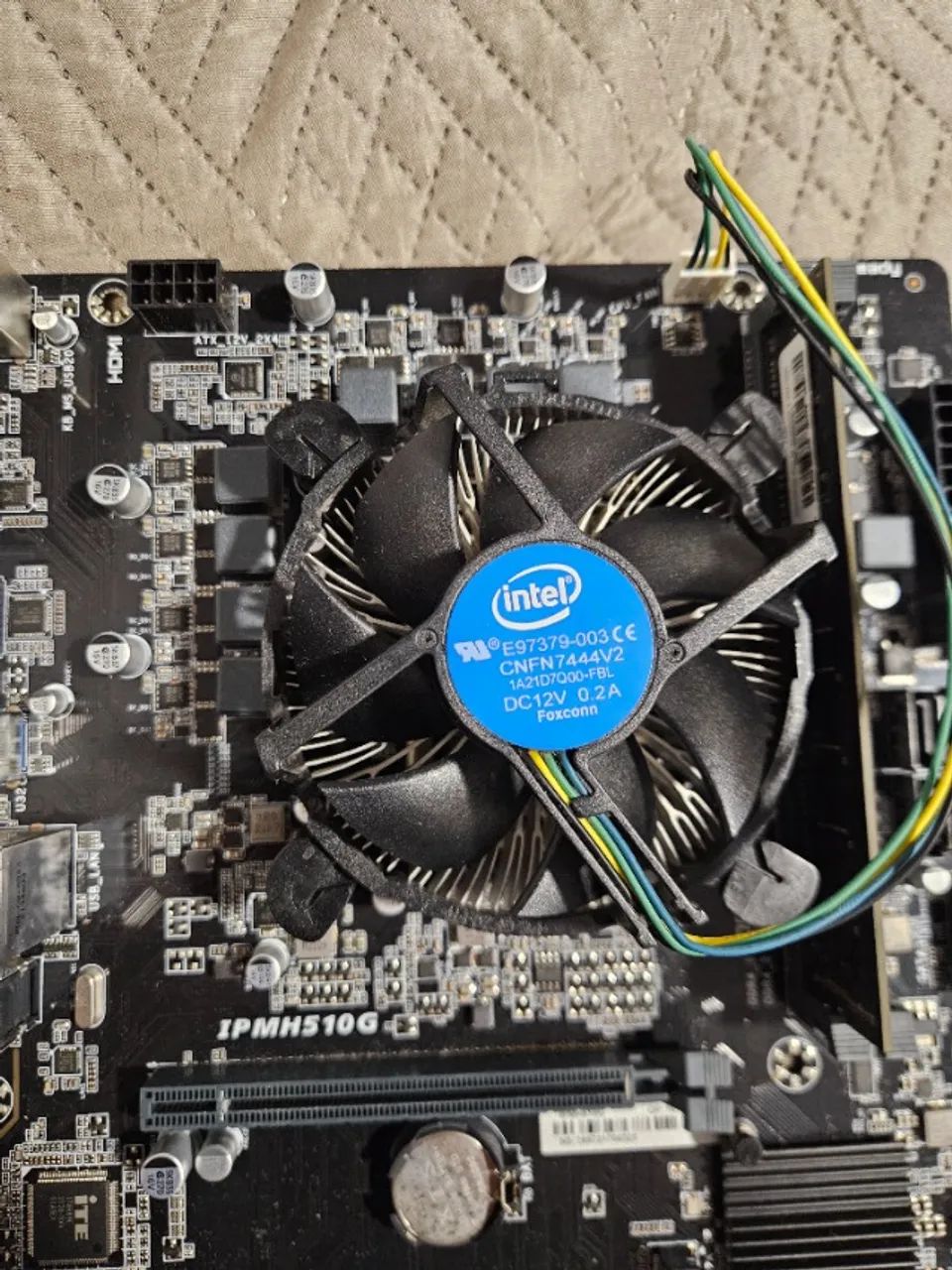 Kit placa mãe, processador i5 10400f e memoria ram 4gb - Foto 2