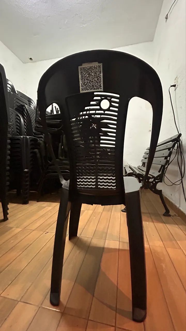 CADEIRAS PRETA - SEMINOVAS - Foto 3