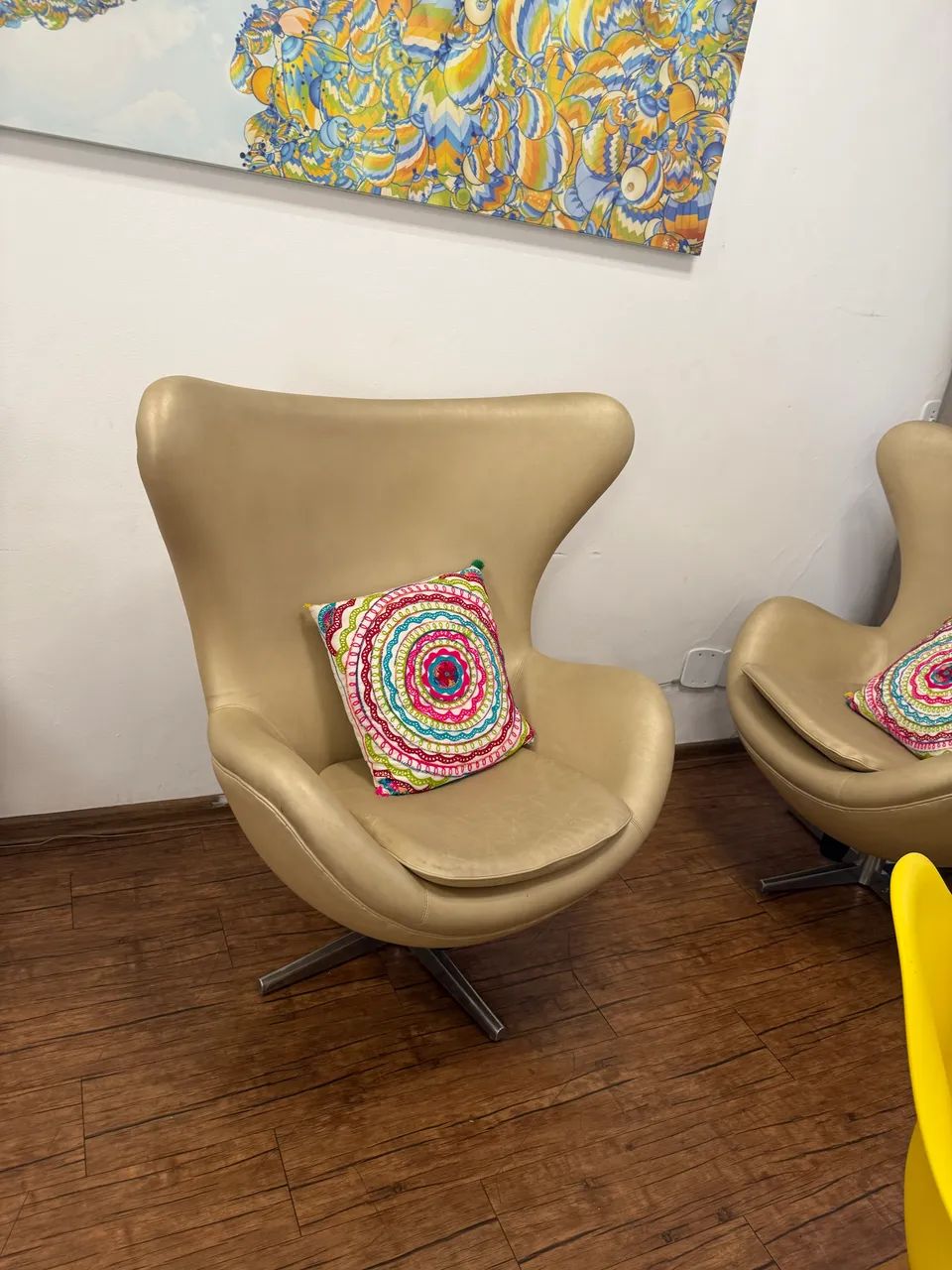 Poltronas estilosas e muito confortável  - Foto 2