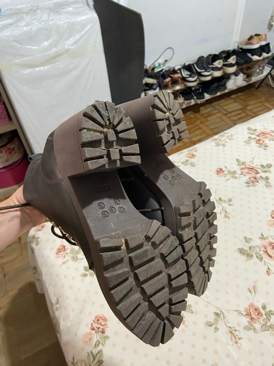 Bota somente 3 vx usada  - Foto 4
