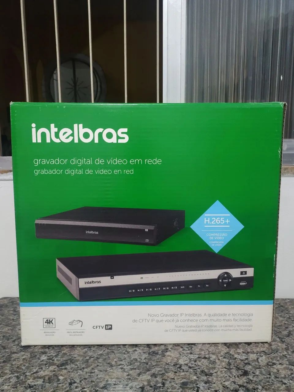 NVR profissional  Intelbrás 4K.