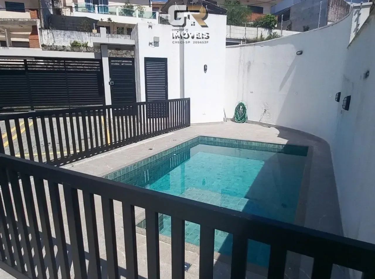 Lindo Sobrado em Condomínio