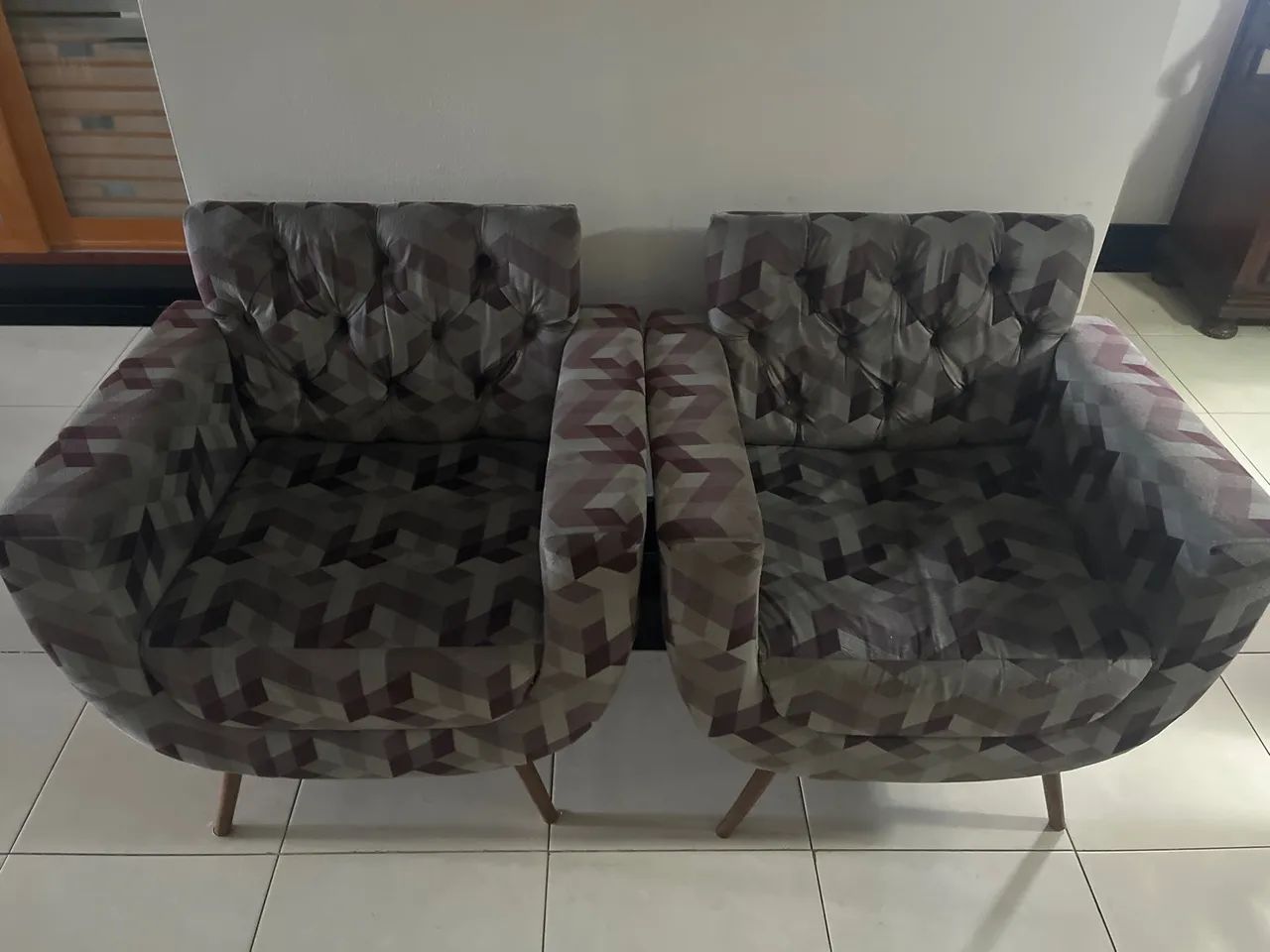 Poltronas, as duas por R$ 500,00
