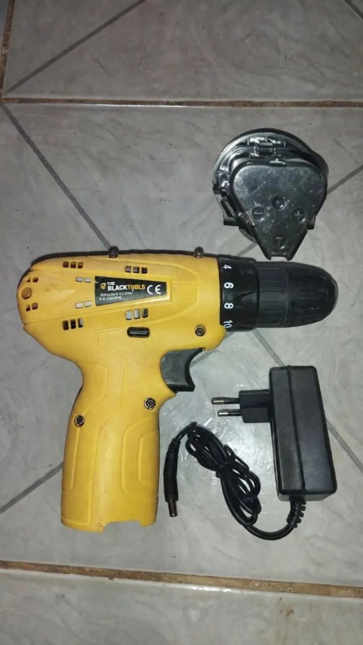 Parafusadeira Black Tools