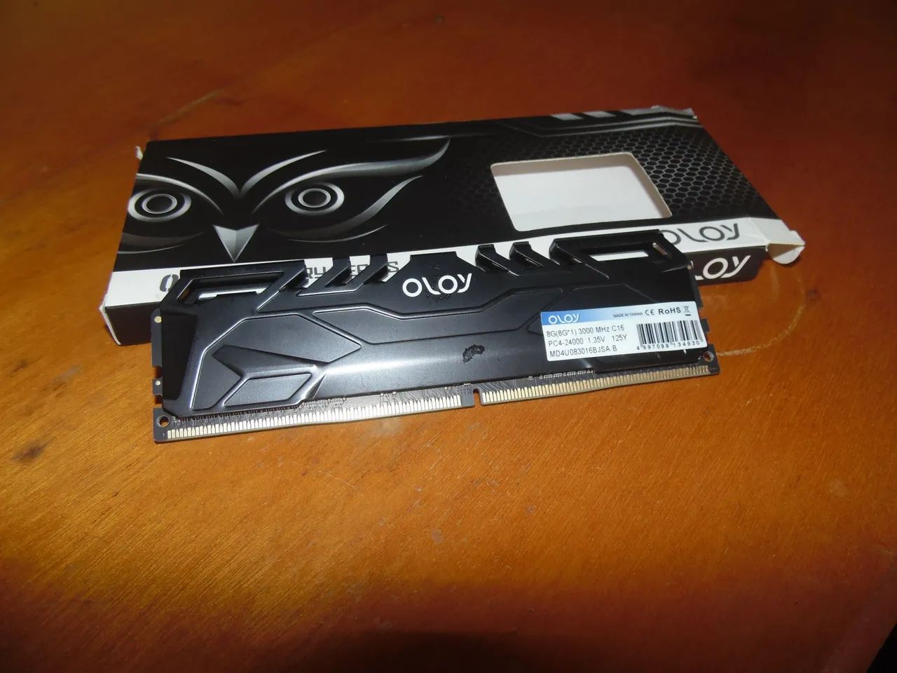 Memoria RAM Oloy 8G 3000 MHz