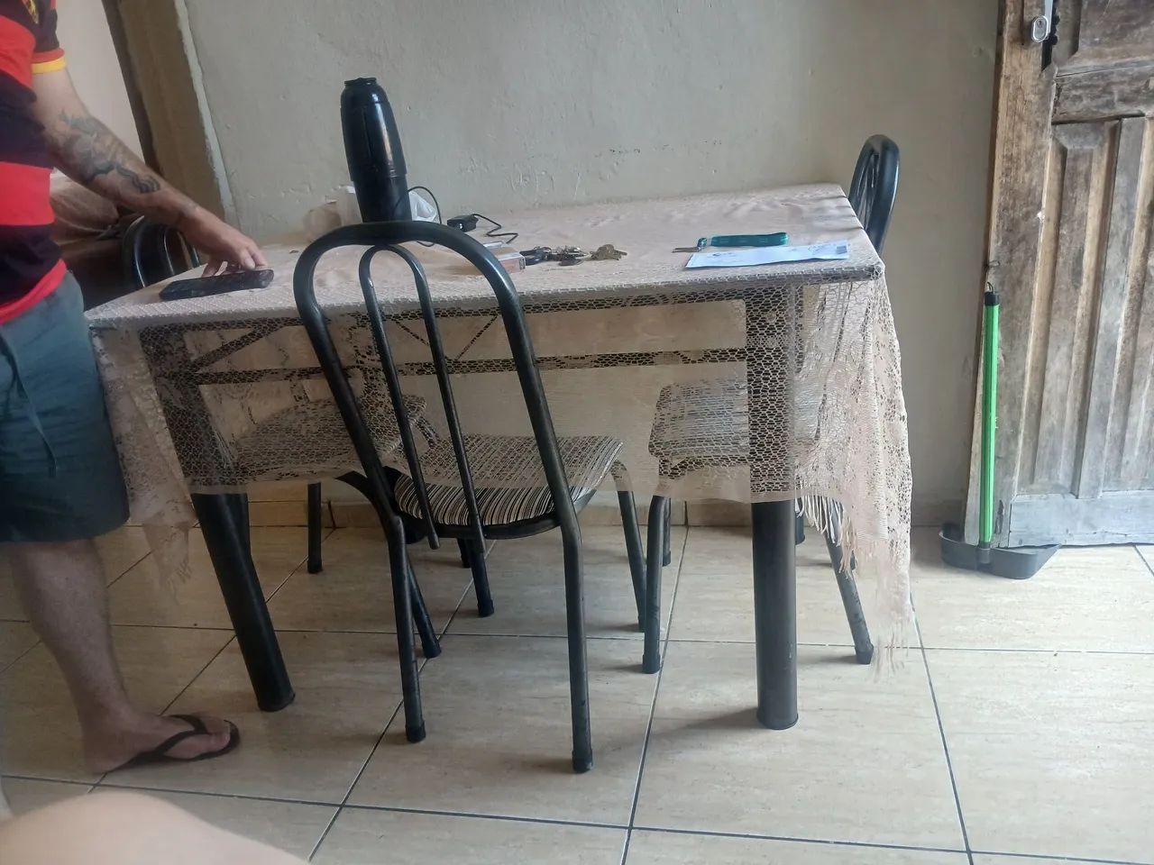 Mesa 4 cadeiras 