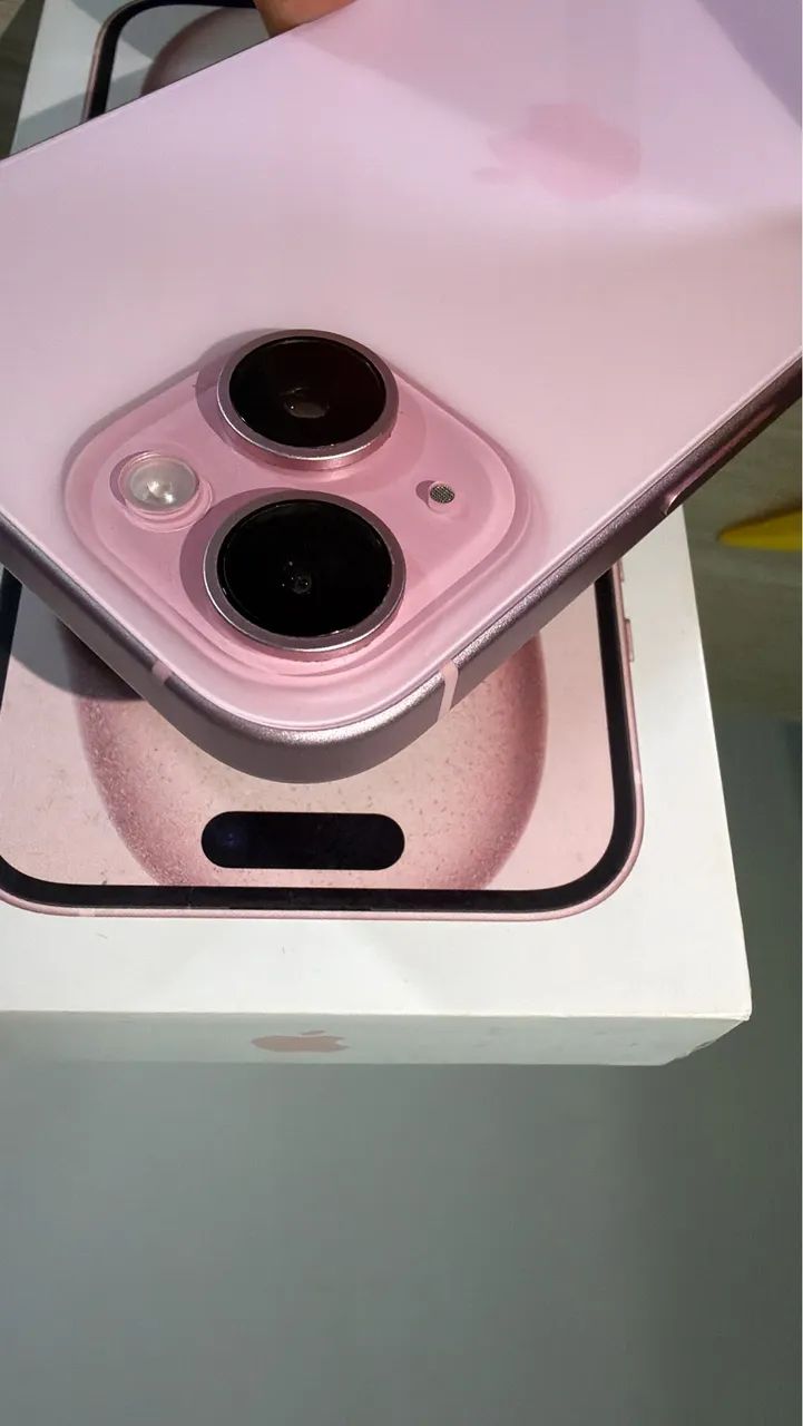 iPhone 15 Apple 128GB Rosa Excelente Estado