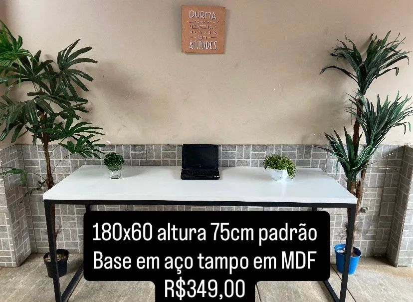 Mesa de escritório, escrivaninha 