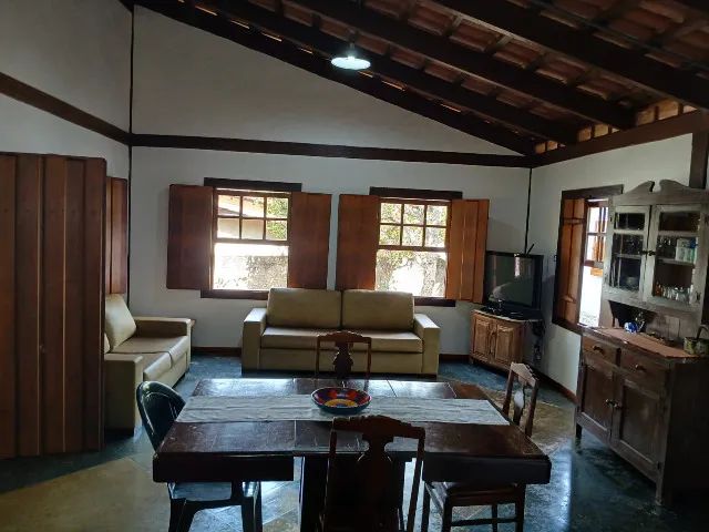 Casa em Pirenópolis, 04 quartos, 210 m², com escritura - Foto 4