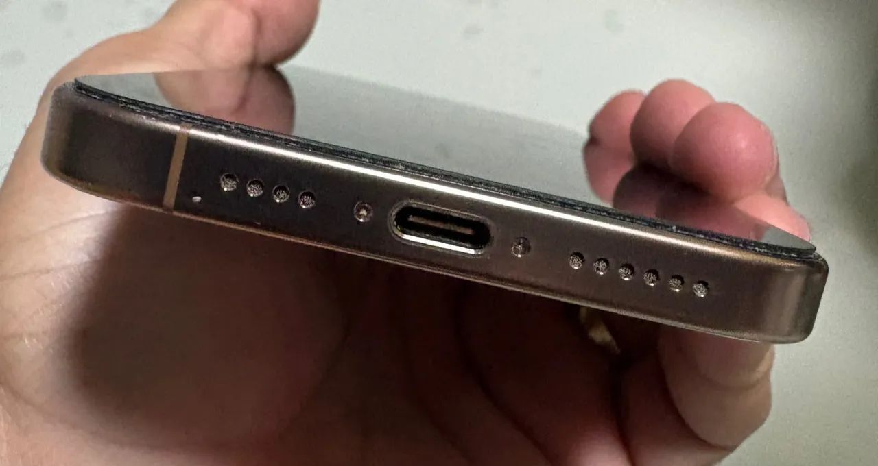 iPhone 16 PRO MAX 256GB - Foto 4