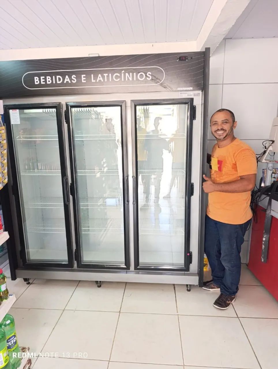 AUTO SERVIÇO 03 PORTAS 1.200 LITROS TERMISA 