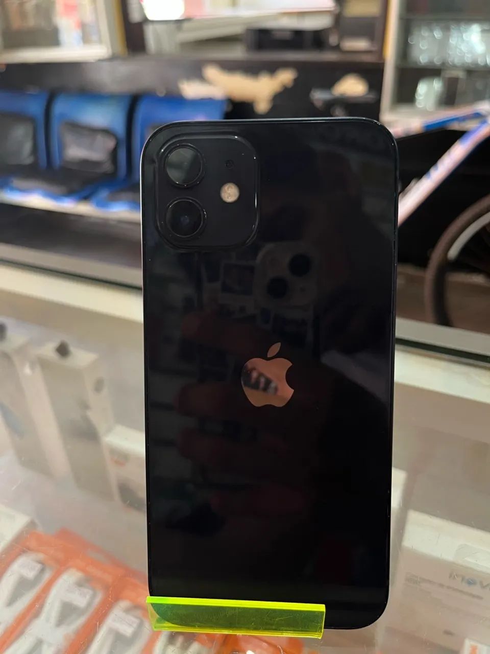 iPhone 12 - Foto 2