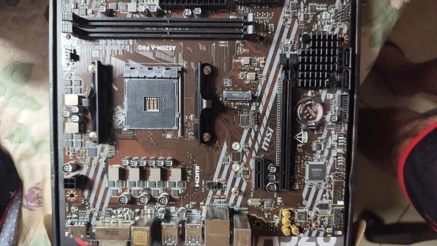 Kit Ryzen 5 4600G 16GB ram