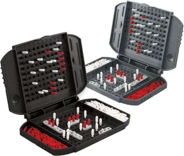 Battleship Grab & Go - Batalha Naval - Jogo de Tabuleiro - Board Game - Foto 3