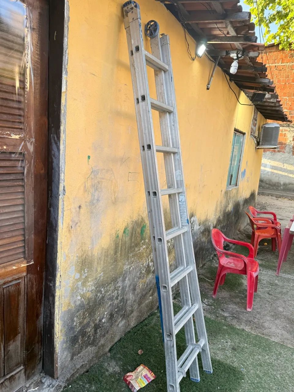 Escada de alumínio  - Foto 2
