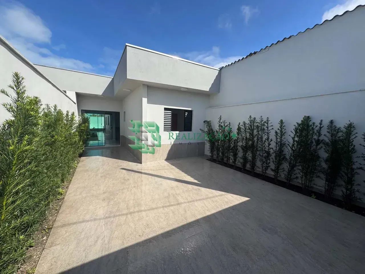 casa em itanhaem com piscina com 3 dormitórios