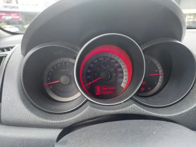 Cerato Extra Promoção. 1.6 16V Aut. 2010/11. Muito novo. Raridade. Sem detalhes. - Foto 4