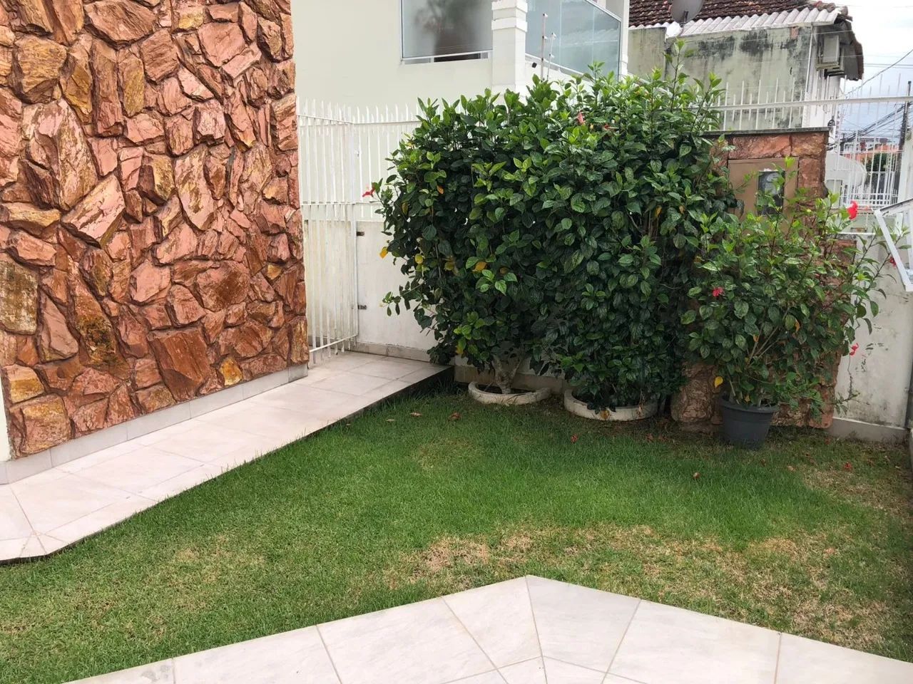 Casa com 05 dormitórios no Estreito, em Florianópolis/SC! - Foto 4