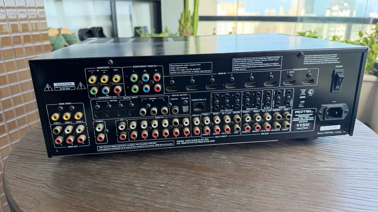 Processador Rotel RSP 1572 - Foto 4