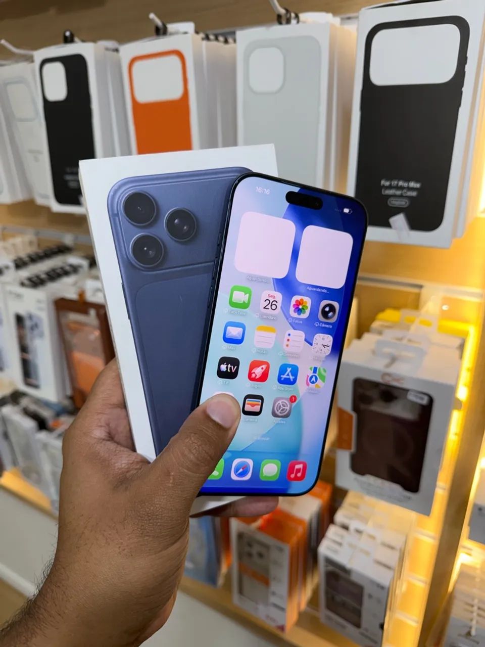iPhone 17 pro Max 512 GB Azul  - Foto 3
